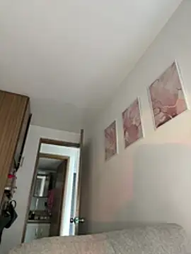DulceLenns live webcam