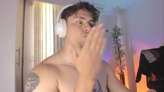 Giordano_Russo live sex cam