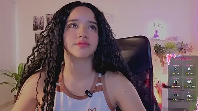 emilyrouxe webcam