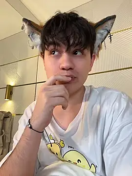 FetishFox webcam