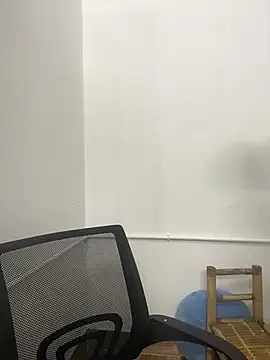 Boyd98 live cam on StripChat