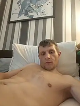 BigDmasked live cam on StripChat