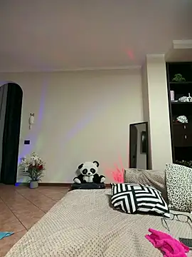 Eva_Pearl webcam
