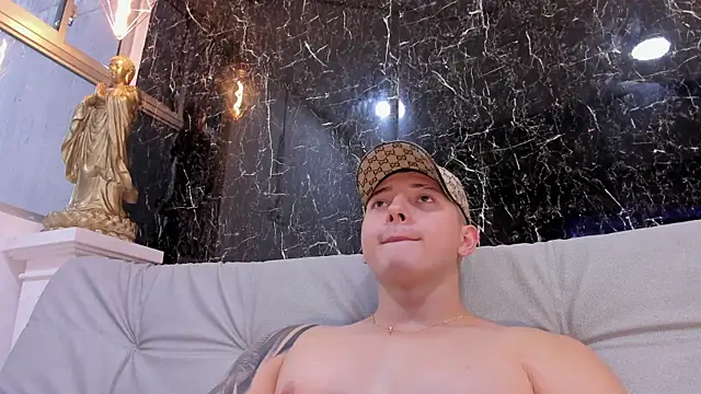 Zack_Miller24 webcam