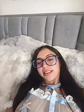 MissAfroditha webcam