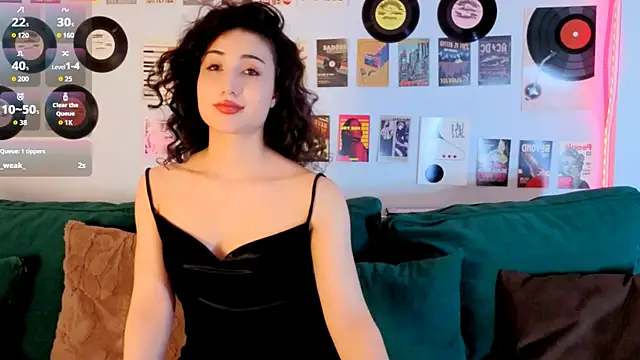 Maya_Rogerss webcam