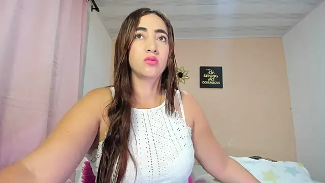 TamiDesire webcam