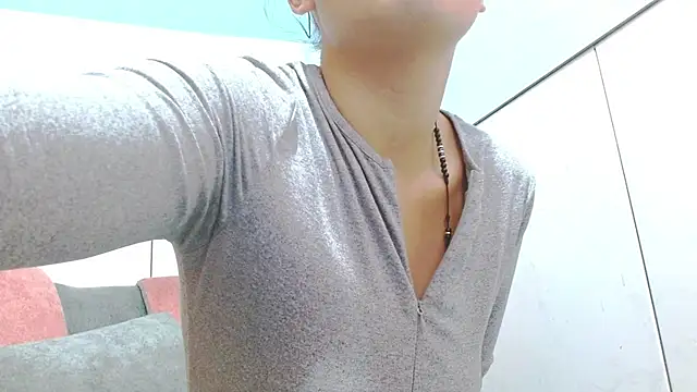 Lia_rouse04 webcam