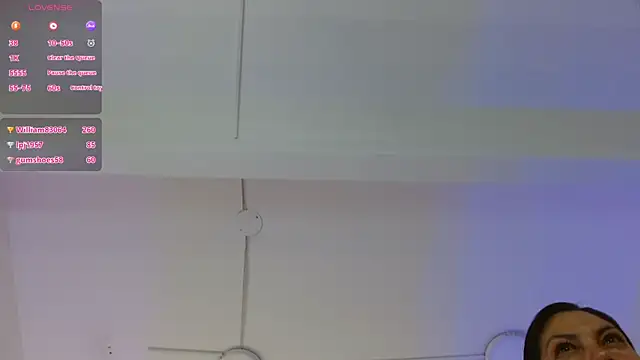 AnnytayIris69 webcam