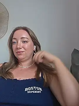 arielsweetieee webcam