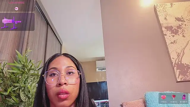 Karlie_moore_ webcam