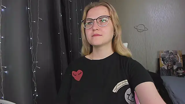 MissBrightShine webcam