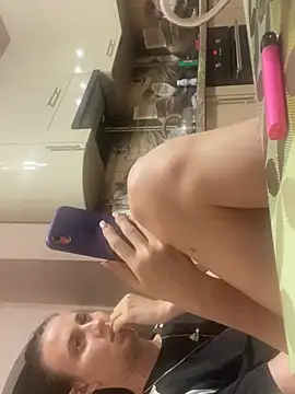 Flossy_Vettie live cam on StripChat