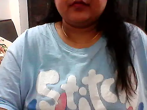 radhikkaa live cam on StripChat