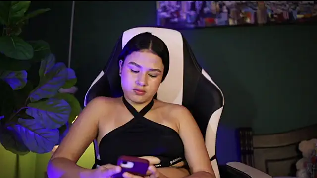 Danaa_Rousee_ webcam
