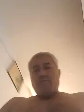 alemci_7434 live cam on StripChat