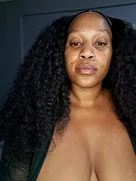 Toya_P live sex cam