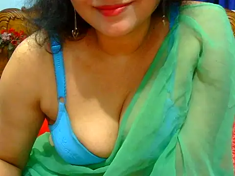 Horny_Doll24 webcam