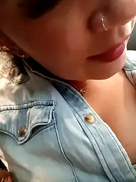 tata_sanz_ webcam