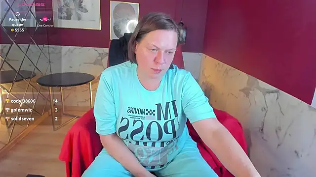 KellyPerfection webcam