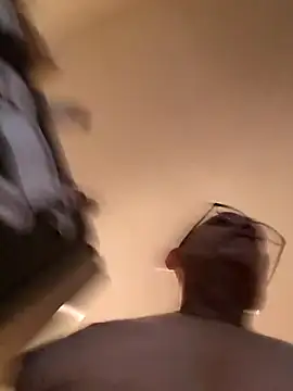 bobby69cock live cam on StripChat