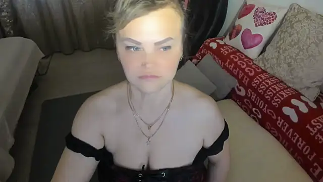 MildMature webcam