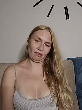 KisaVixen webcam