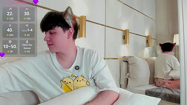 FetishFox webcam