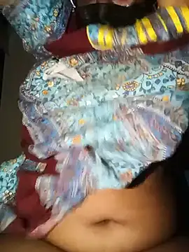 tamil_swathii live cam on StripChat