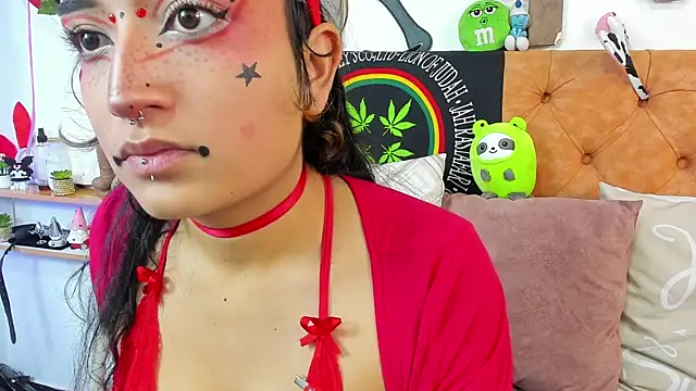 MeowMota_ live cam on StripChat