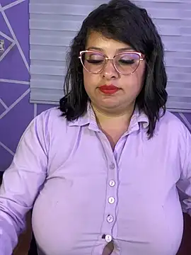 MiiaaJoness