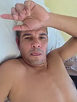 cubano1082 live cam on StripChat