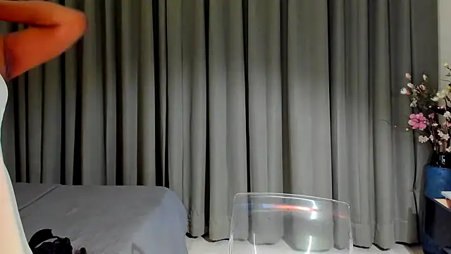 Bad_Girl_Kayra69 webcam
