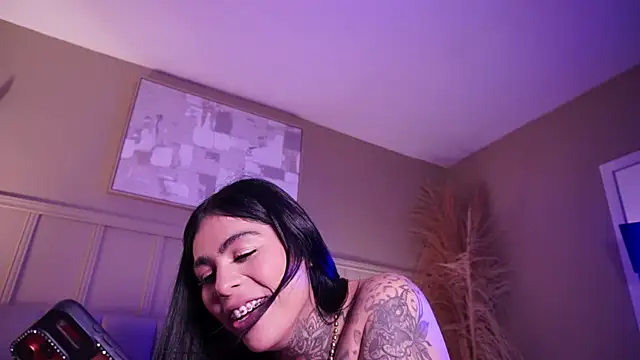 curvyliciousss webcam