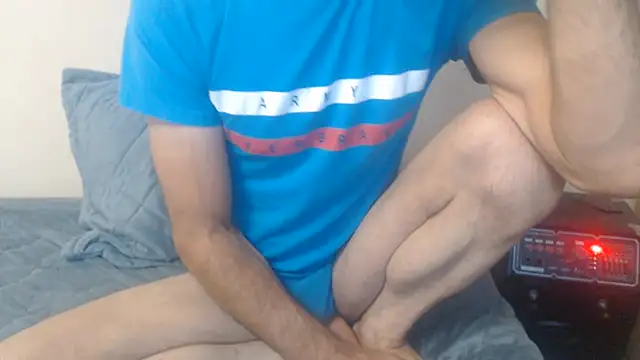 yvesstorm1 webcam