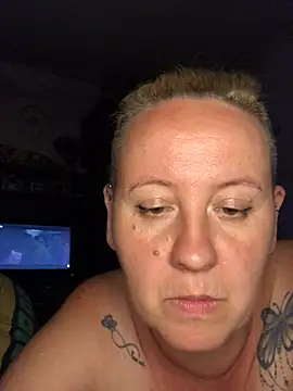SofiaAmour live cam on StripChat