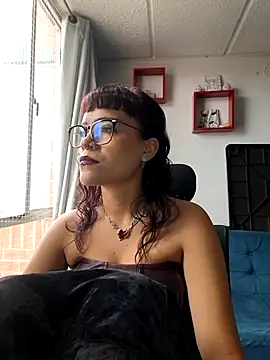 seijaku_ live cam on StripChat