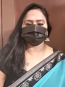 Meera_mia live cam on StripChat