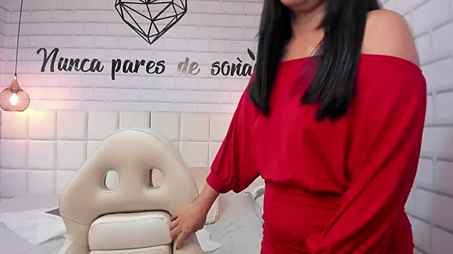aura_sander4u - Aura_sander4u's free webcam - UK Sex Cams