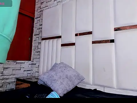 JulietaBlossom webcam