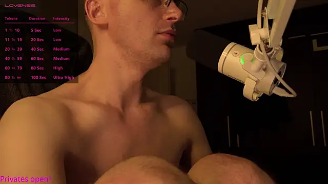 Moonsire1 live cam on StripChat