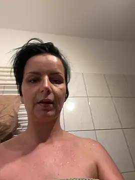 Off__Melonenmandy webcam