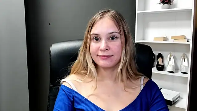 kitty_valeria webcam