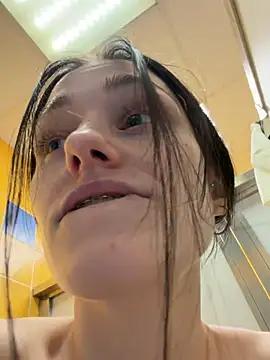 Mia_Mia_M webcam