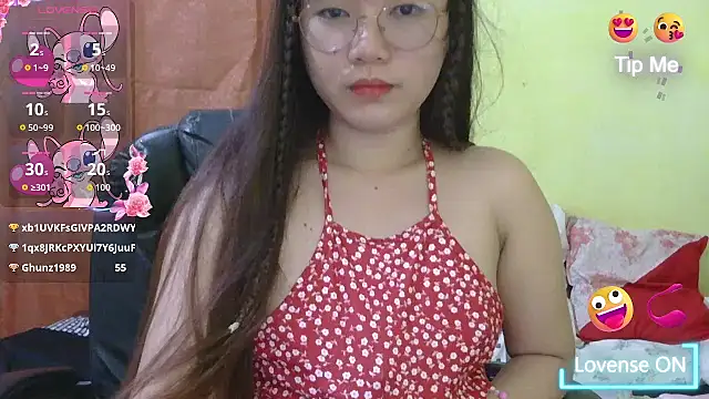 HornyAsian4uxx webcam