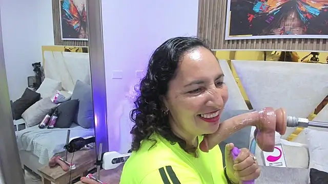 Luna_Naughty1 webcam