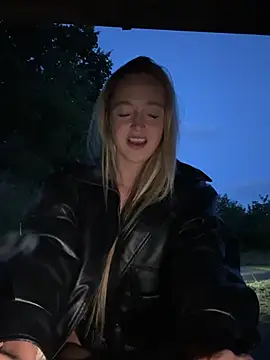 emilypeperoni webcam