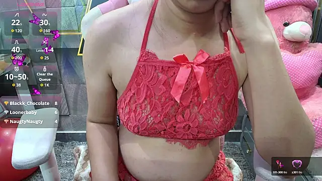 NymphoIsLive webcam