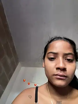 AyshelDoll1 live cam on StripChat