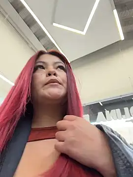 Lia-Moon77 webcam